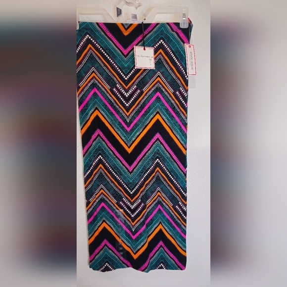 BISOU BISOU PENCIL SKIRT - Picture 1 of 5